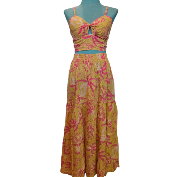 Fotos-set-falda-y-top-Marea